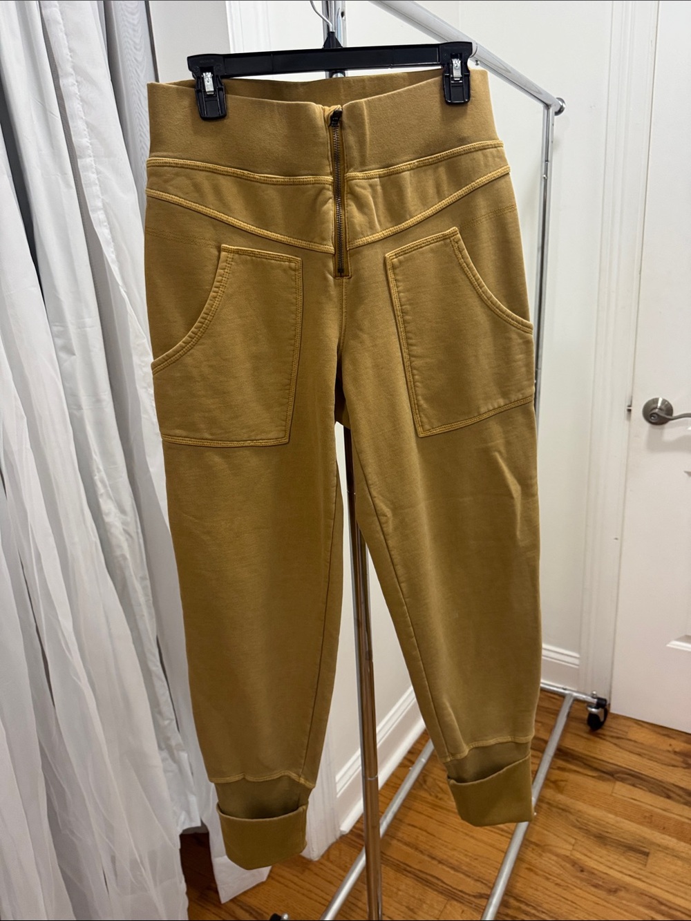 FP Movement by Free People Tan High-Waist Jogger Pants Large - Picture 5 of 11